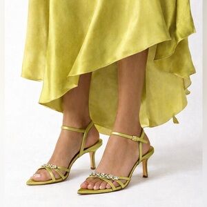 Deltan Aria Satin Jewel Ornament Dress Sandals Size 8.5